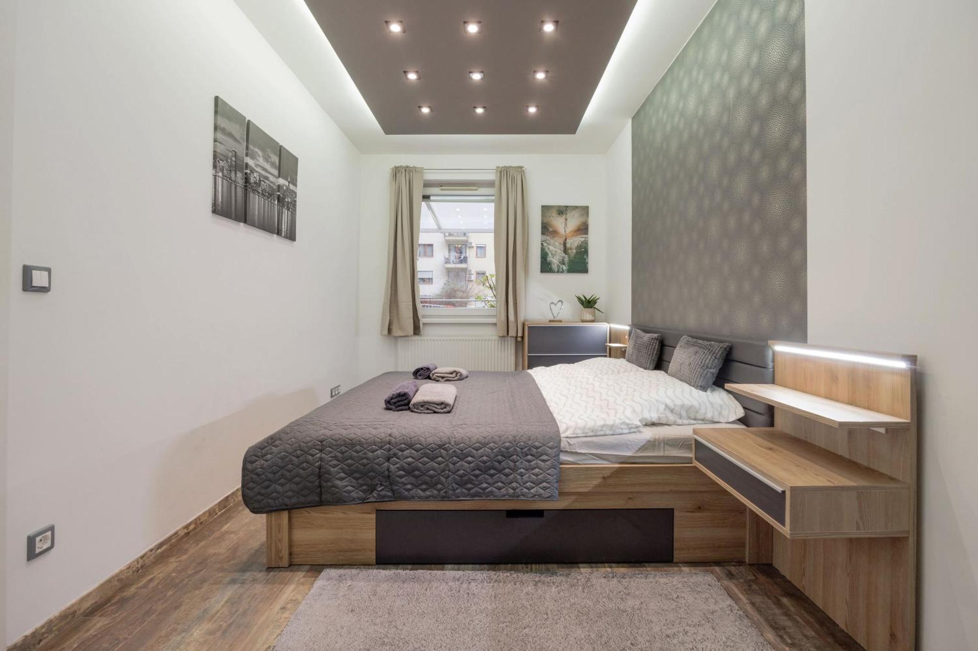 Slate Wood Apartment — Fotók 2